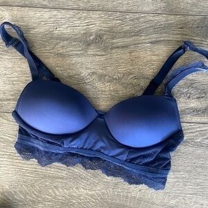 Victoria's Secret bra Small pull over bra with lace BLUE